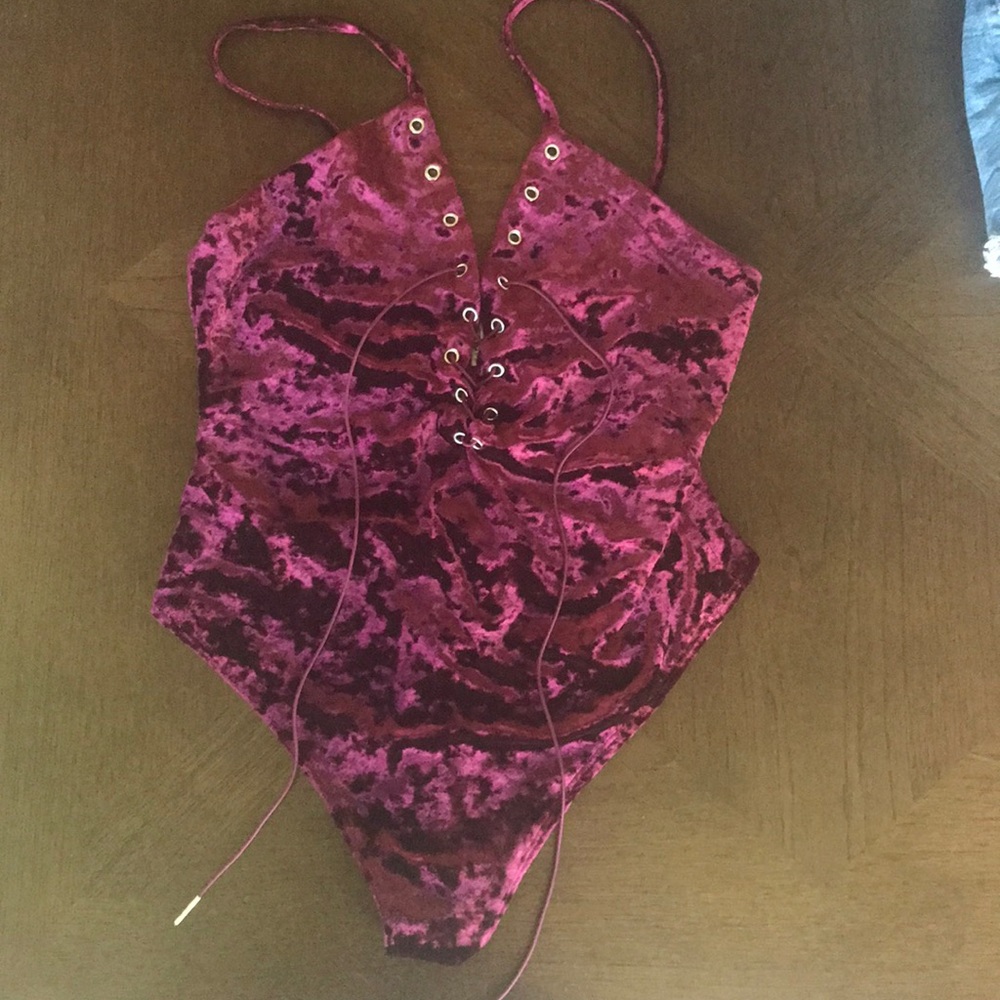 Crushed velvet body suit